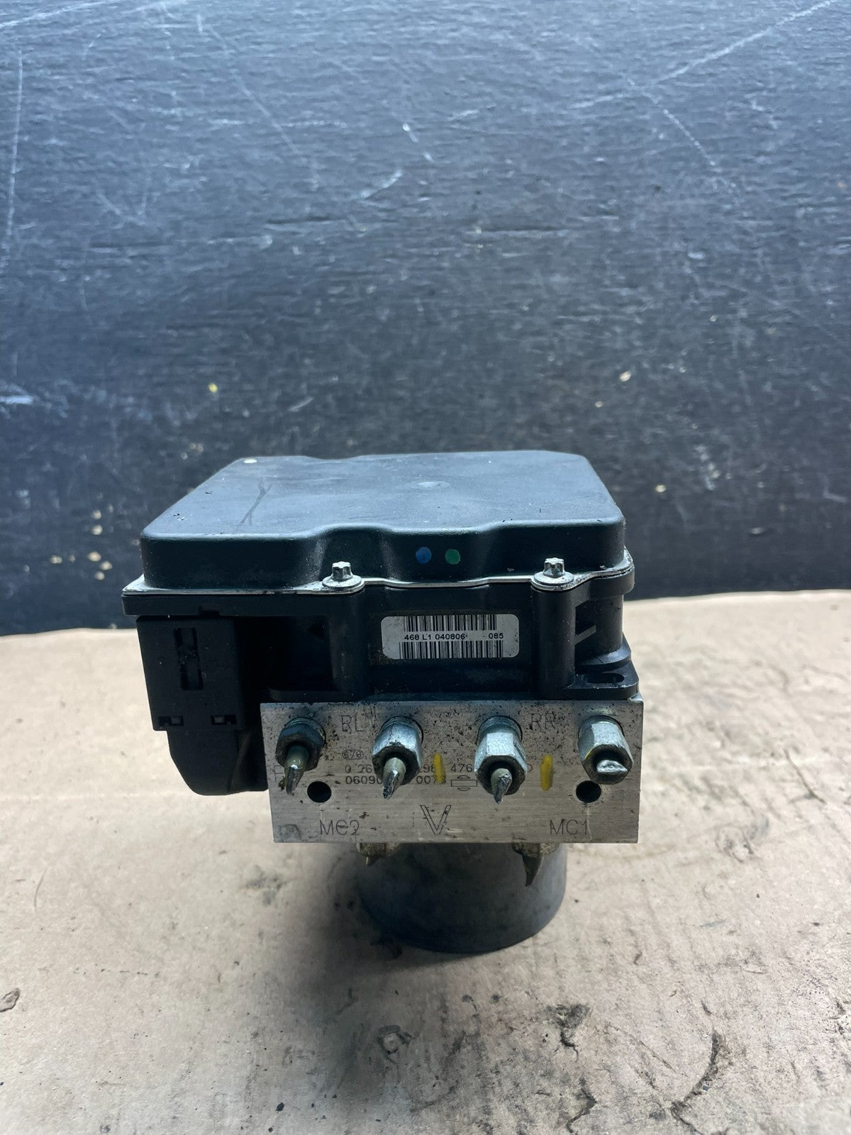2006 - 2007 Infiniti M35 ABS Anti-Lock Brake Pump OEM S8420 DG2