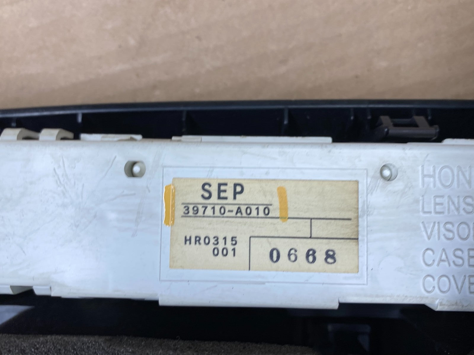 2004 to 2008 Acura TL Front Dash Dashboard AC Center Clock Air Vent AA4573 DG6