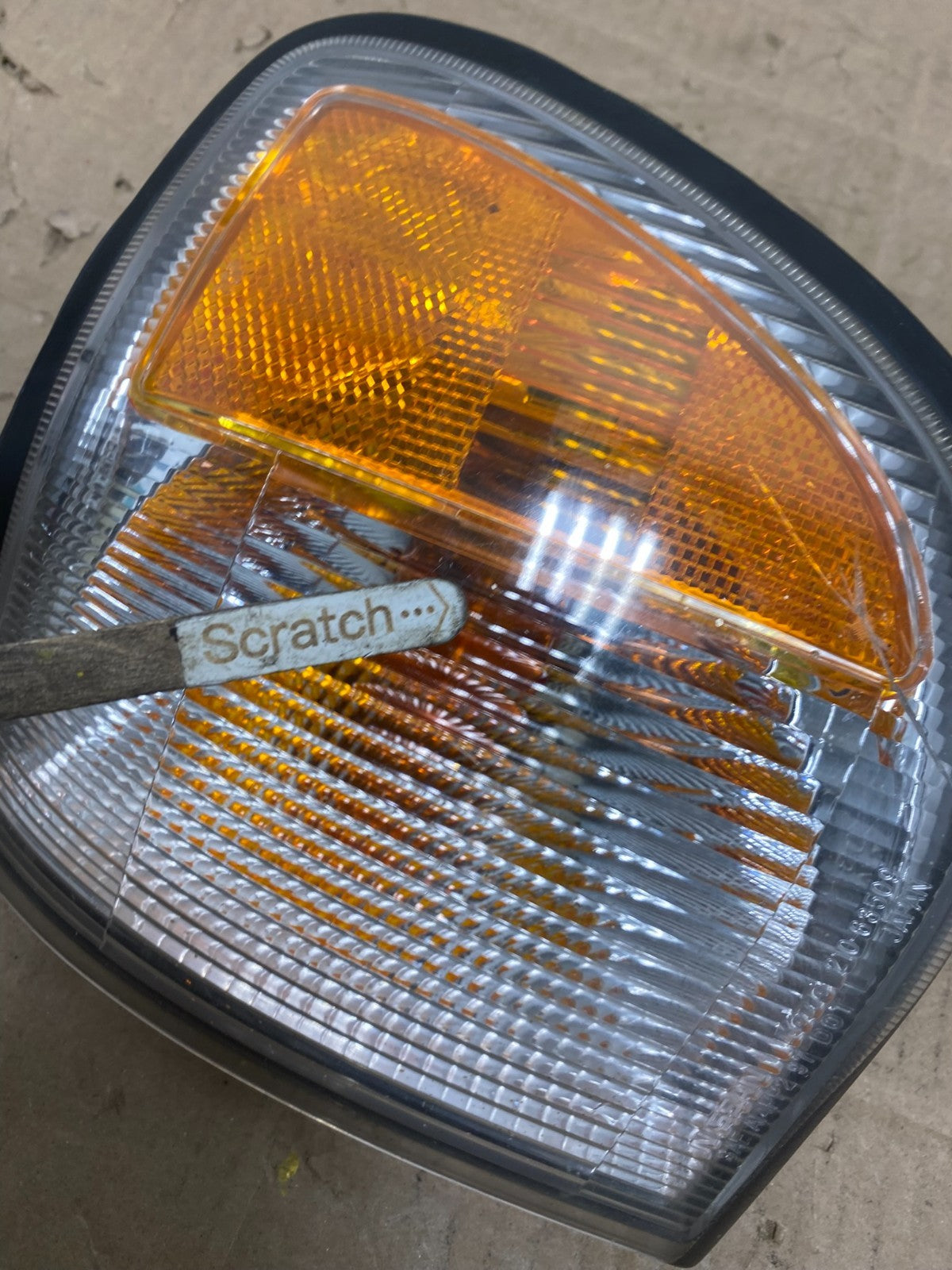 1999-2004 Nissan Pathfinder Front Left Driver Turn Signal Oem U6805 DW3