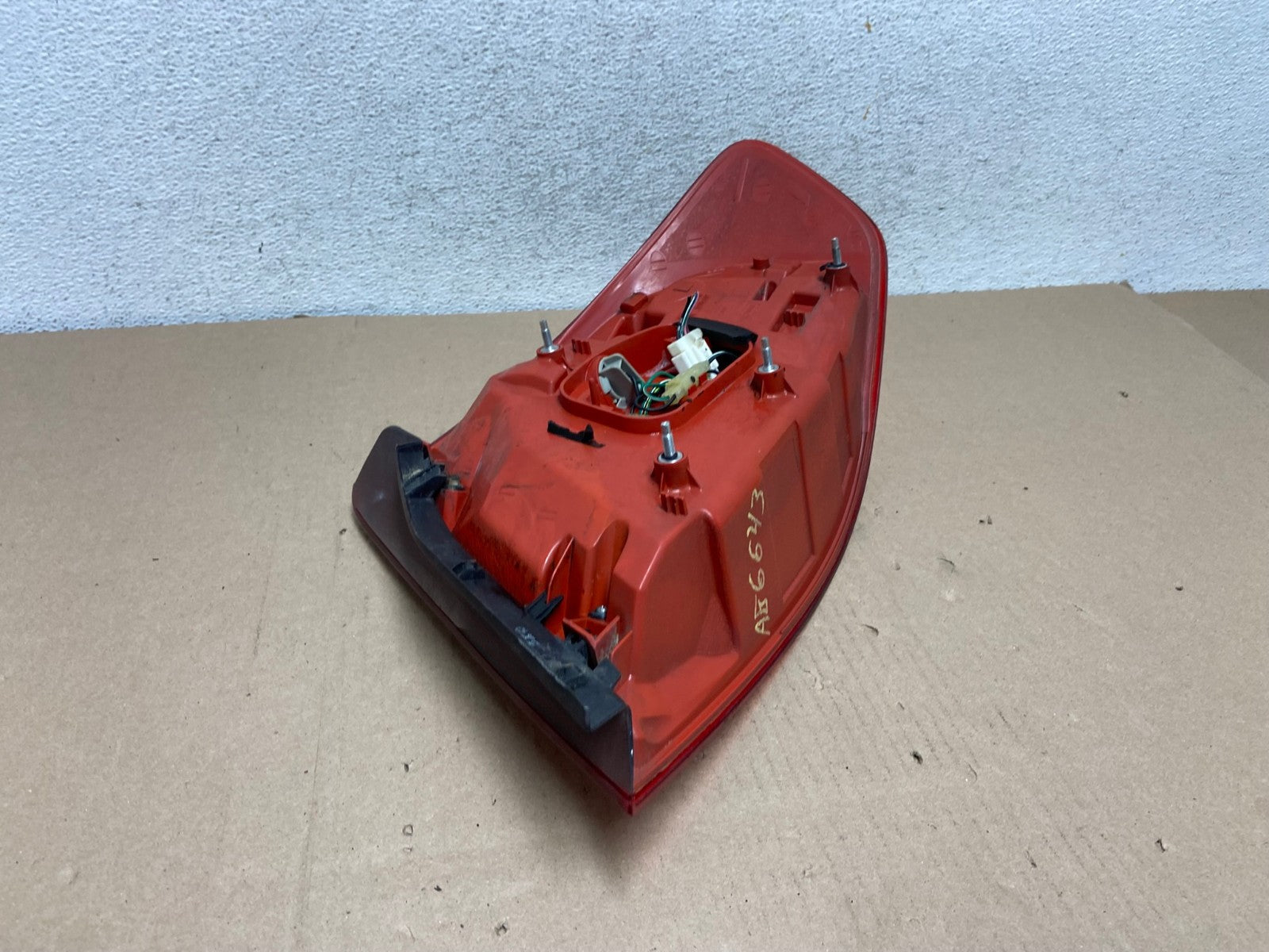 2005 to 2006 Infiniti G35 Left Driver Lh Side Tail Light AG6643 LK6