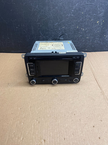 2009 to 2013 Volkswagen Tiguan Radio CD Player Screen Display ae4393 DG0