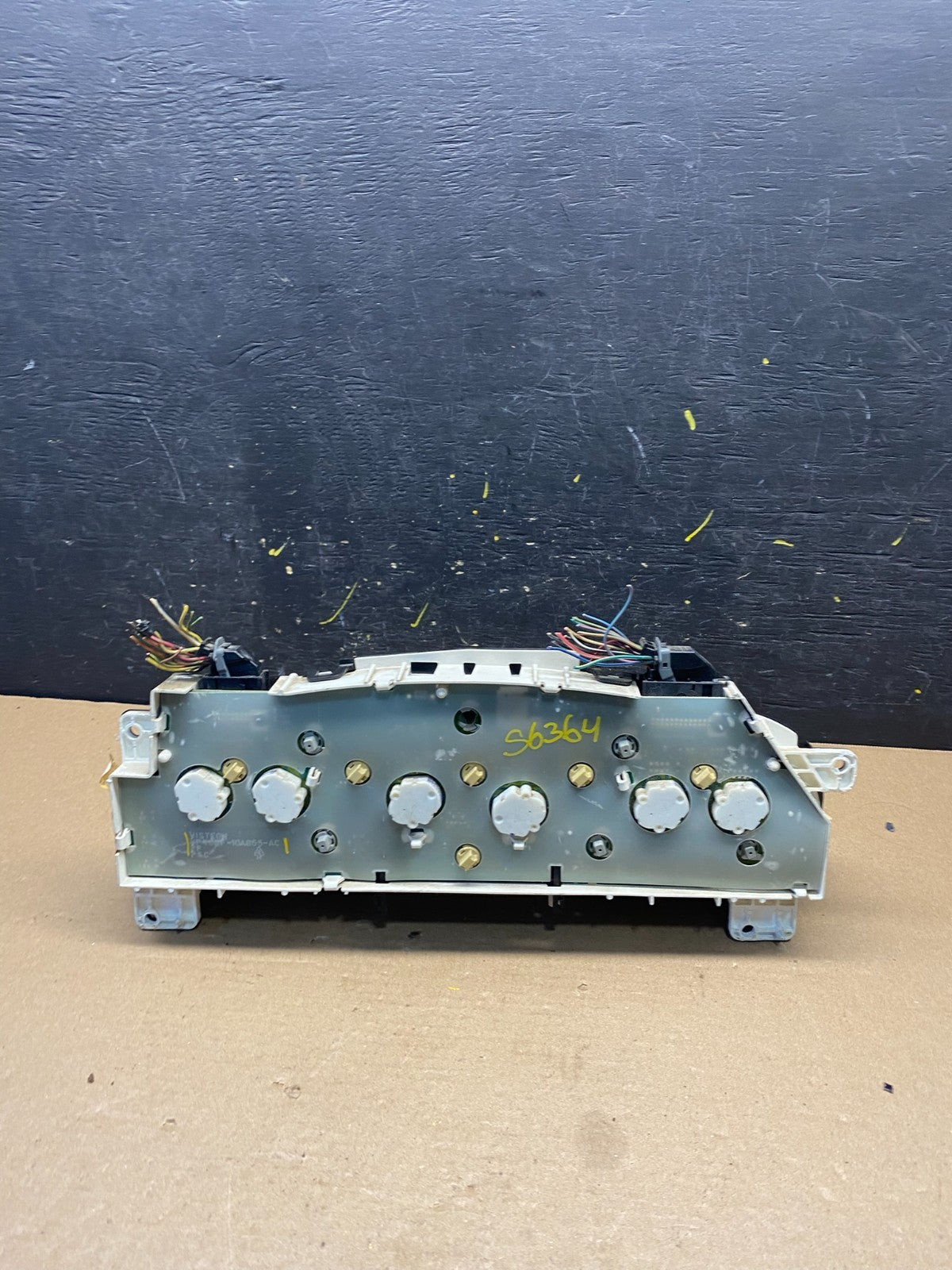 2006 Ford E350 Gauge Speedometer Cluster OEM S6364 DG3