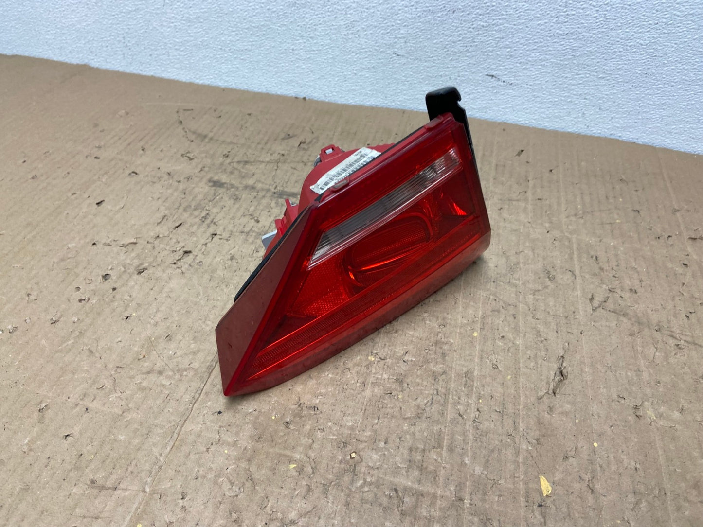 2012 to 2015 Volkswagen Passat Left Driver Lh Inner Tail light Oem AC0066 LK2