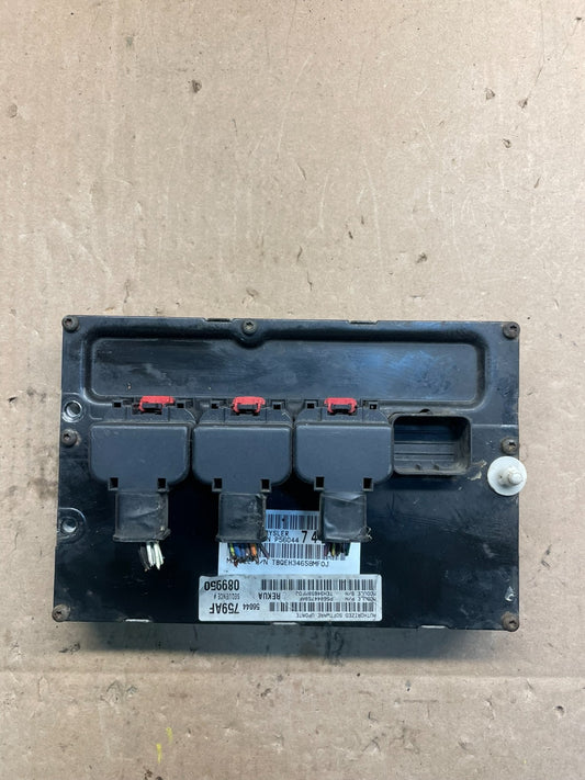 2005  2006 Jeep Grand Cherokee 3.7L ECU ECM Engine Control Module S8184 DG0