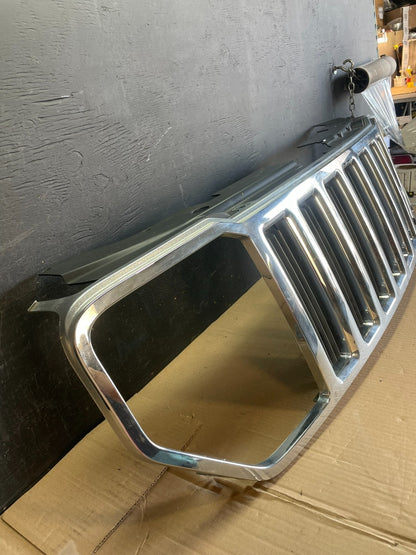 2008 2009 2010 2011 2012 Jeep Liberty Front Upper Grill Grille AE3549 DG2