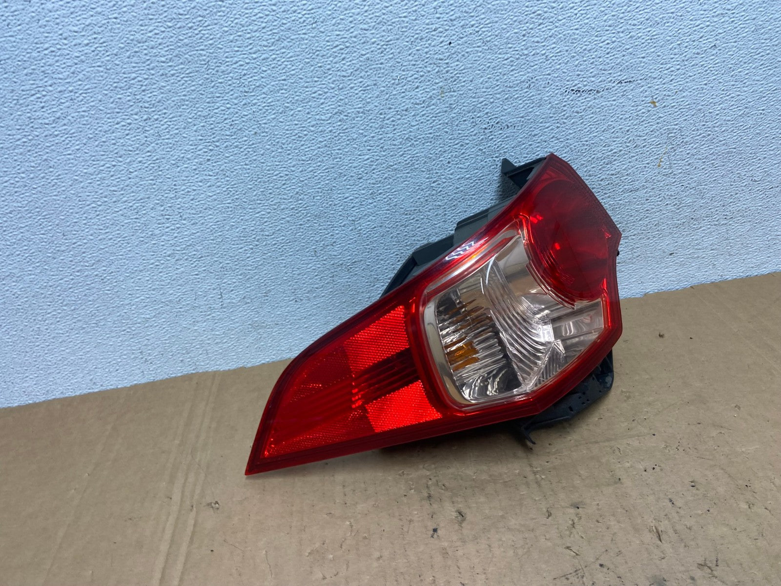 2009 to 2010 Acura Tsx Sedan Left Driver Lh Side Tail Light AD3173 LK2