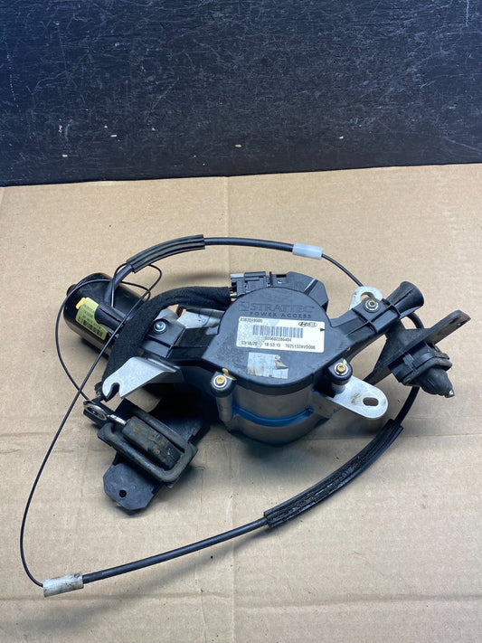 2015-2021 Kia Sedona Entourage Rear Glass Windshield Wiper Motor AE8232 DG0