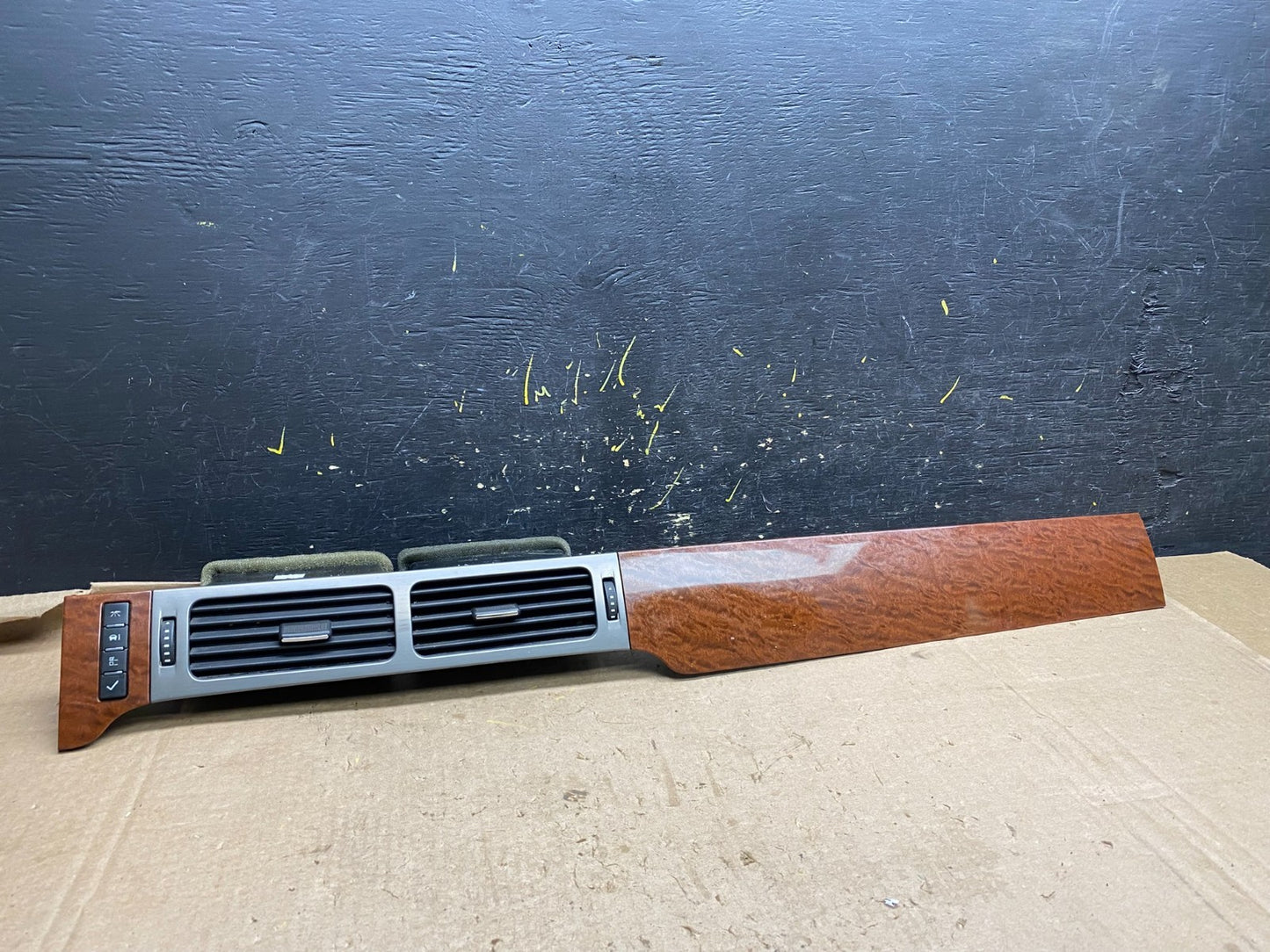 2007-2014 GMC Yukon Denali ash Center Trim Plate Air Vent Maple Wood Z1788 DG0