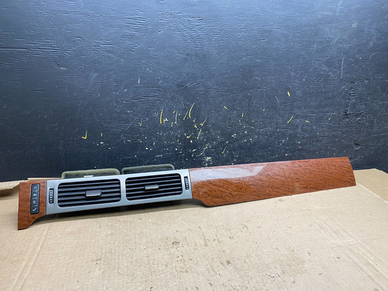 2007-2014 GMC Yukon Denali ash Center Trim Plate Air Vent Maple Wood Z1788 DG0
