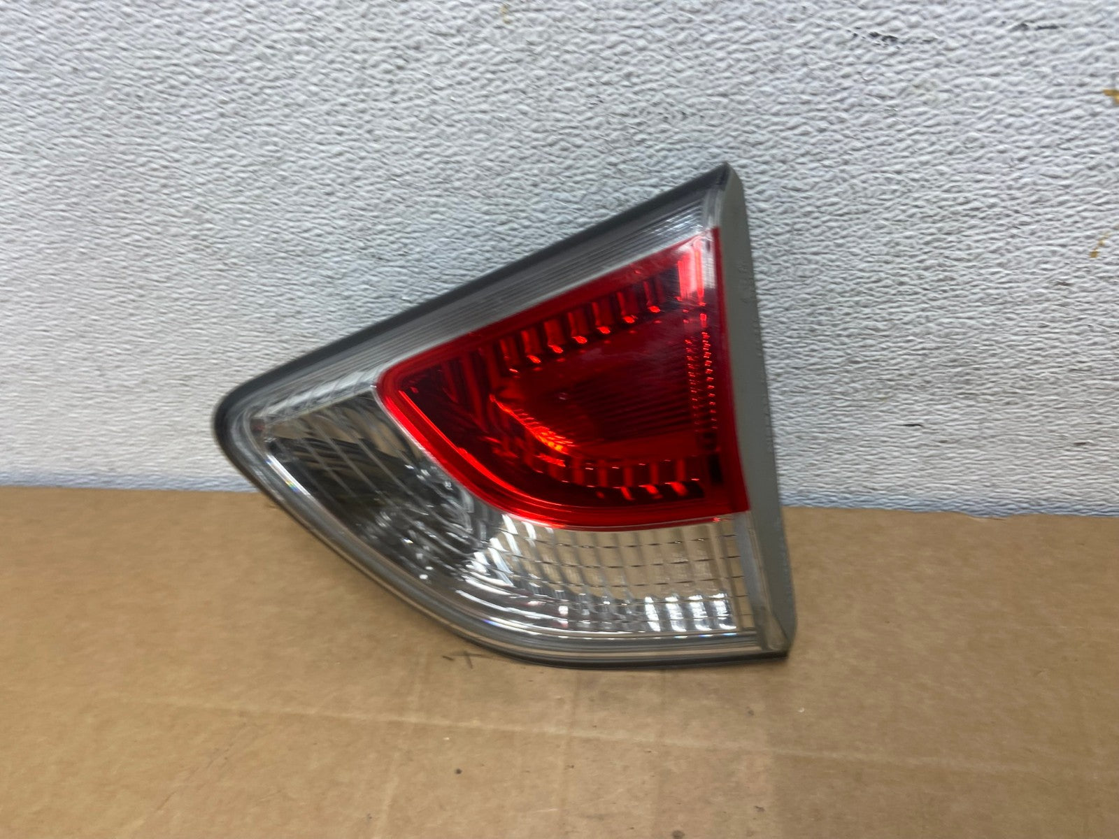 2013 to 2016 Nissan Pathfinder Right Passenger Inner Tail light AD5359 LK1