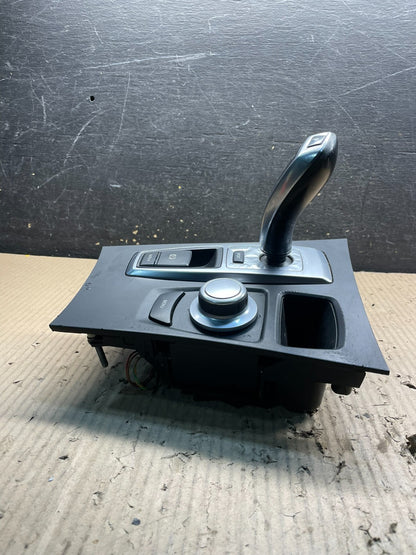 2007 to 2013 BMW X5 E70 Shift Shifter Selector Gear W/ Menu Switch  OEM X0922 DG2