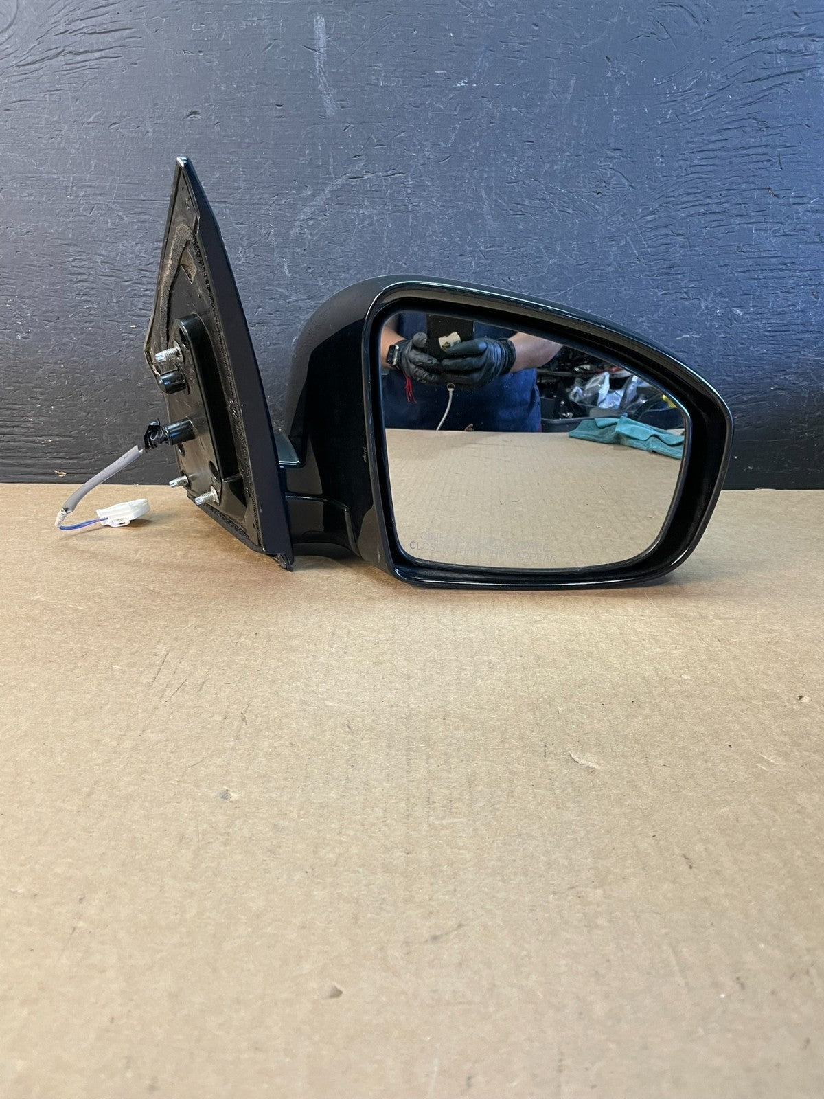 2009 to 2014 Nissan Murano Right Passenger Side View Door Mirror AC9993 DG11