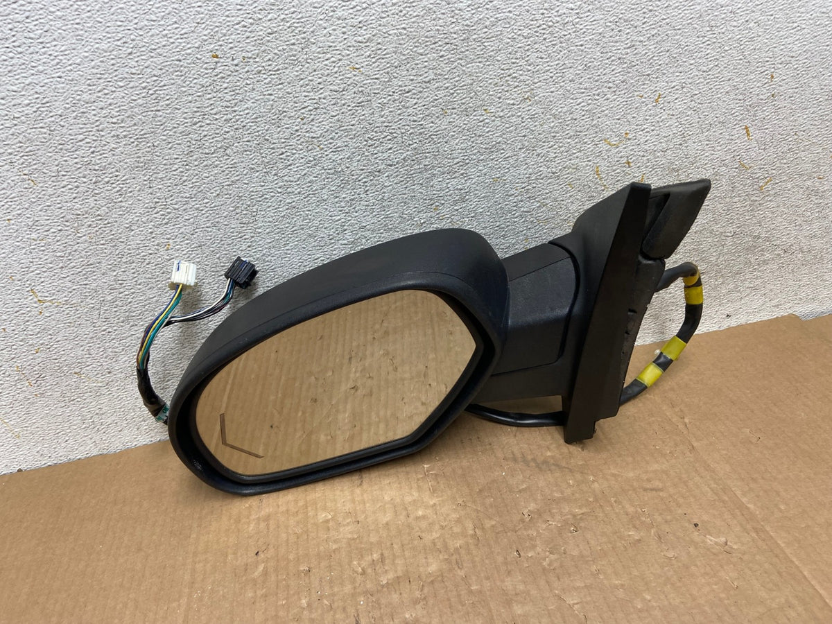 2007 to 2013 Chevrolet Tahoe Silverado Suburban Left Driver Mirror AI5821 LK4