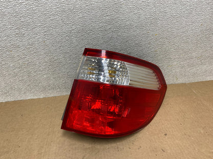 2005 2006 2007 Honda Odyssey Right Passenger RH Side Tail Light W8474 DW0