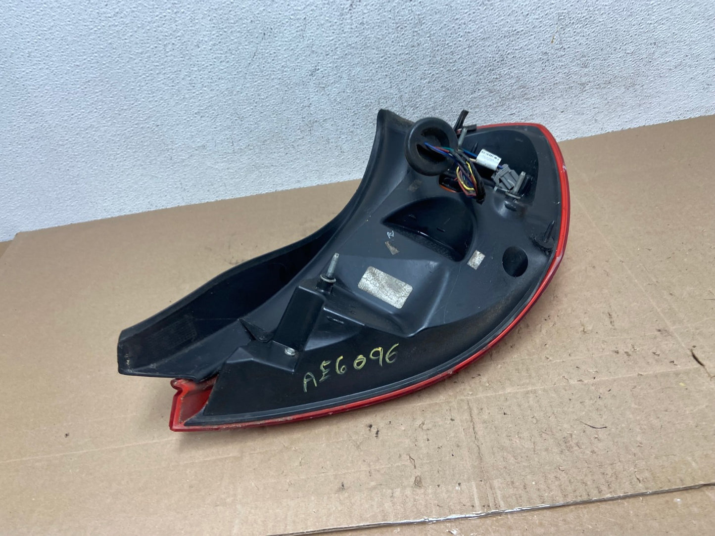 2013 2014 2015 2016 Lincoln Mks Left Driver LH Side Tail Light AE6096 LK5