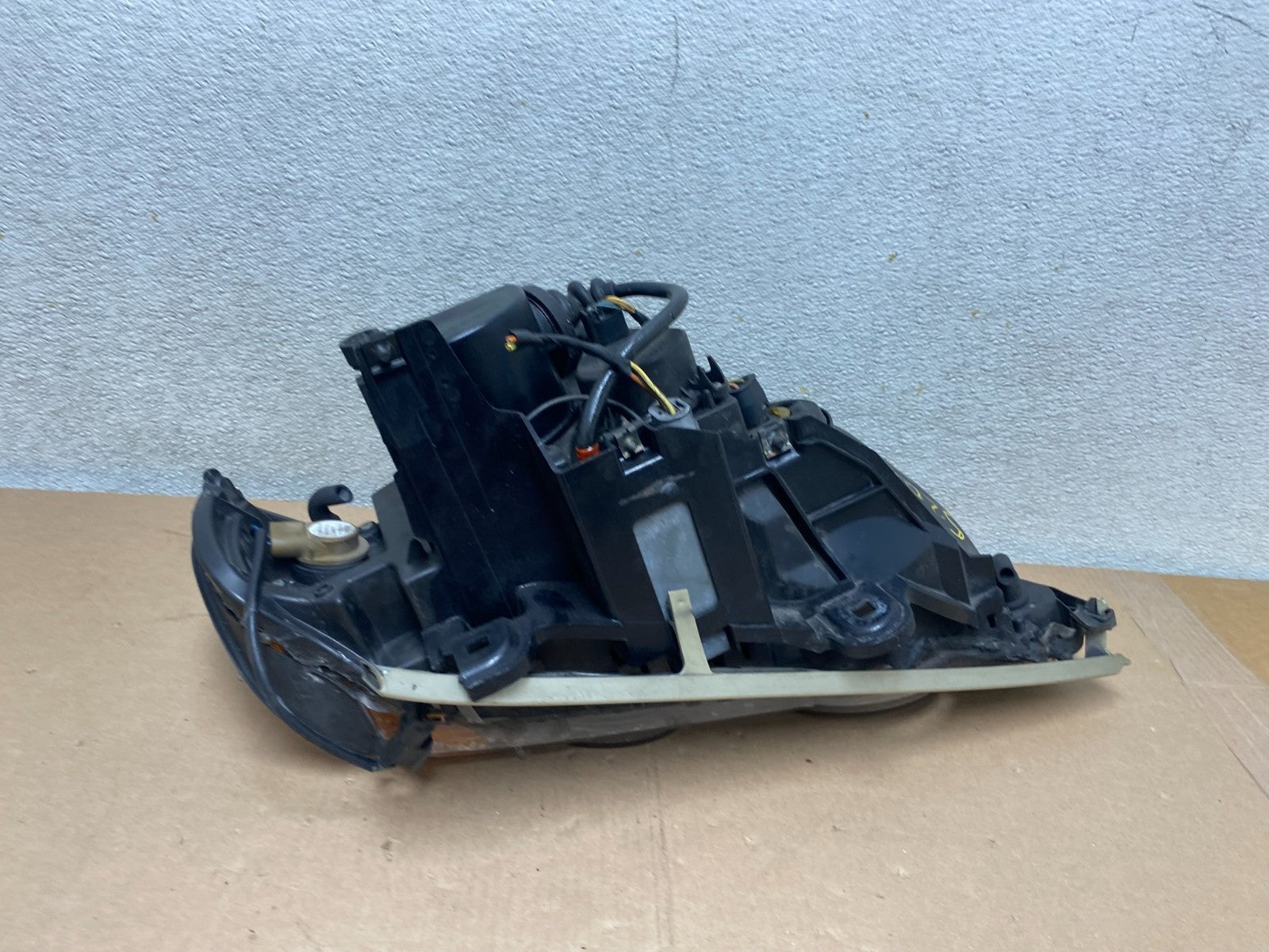 Xenon 2000 - 2003 Bmw X5 E53 Headlight Left Driver Lh Side OEM S2081 DW10