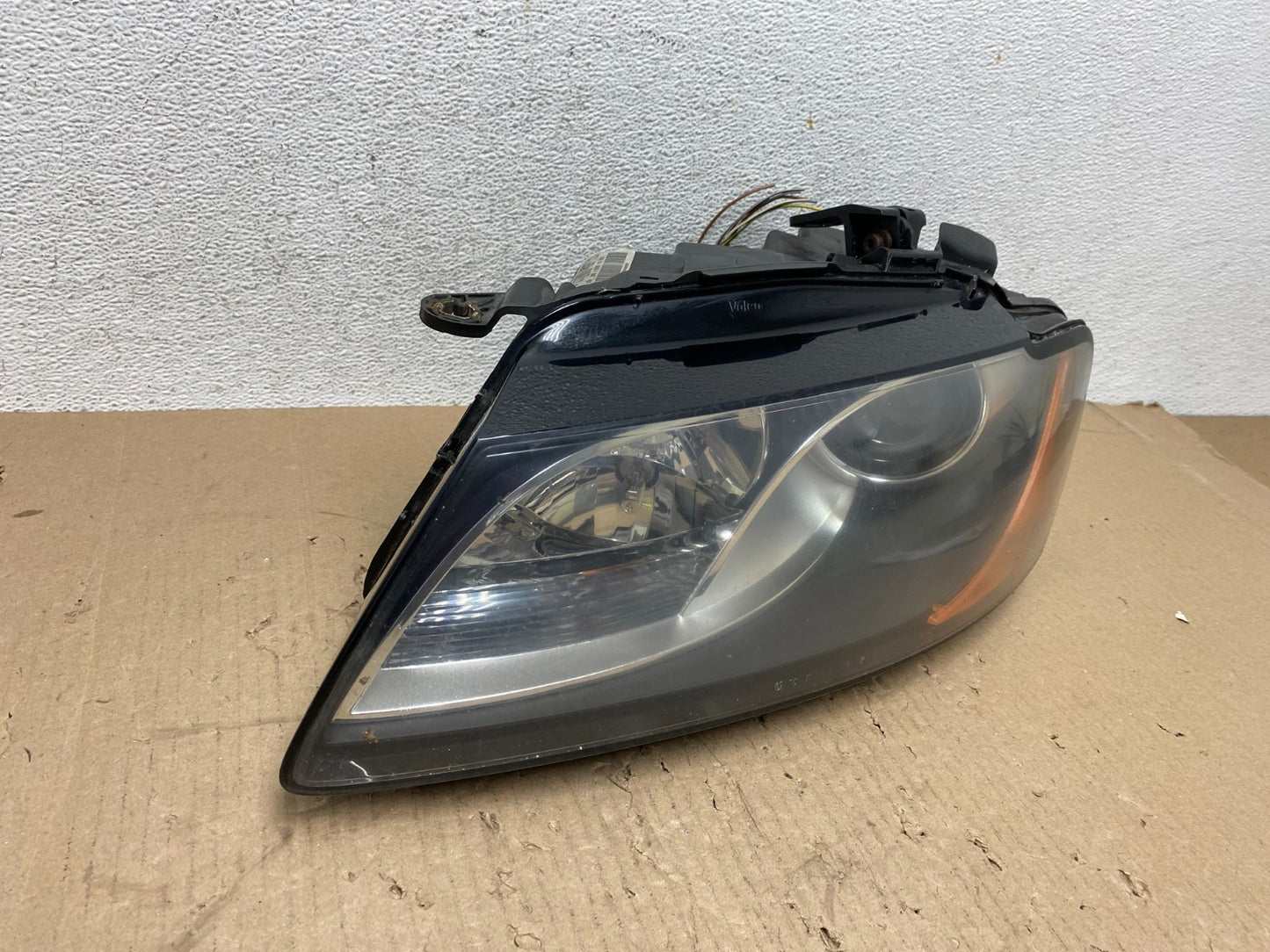 2008 to 2012 Audi A5 S5 Left Driver LH Side Halogen Headlight AE8795 DW2
