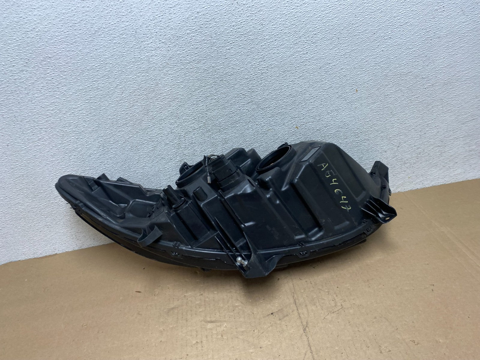 2013 to 2016 Ford Fusion Left Driver Lh Side Headlight AG4647 DW6