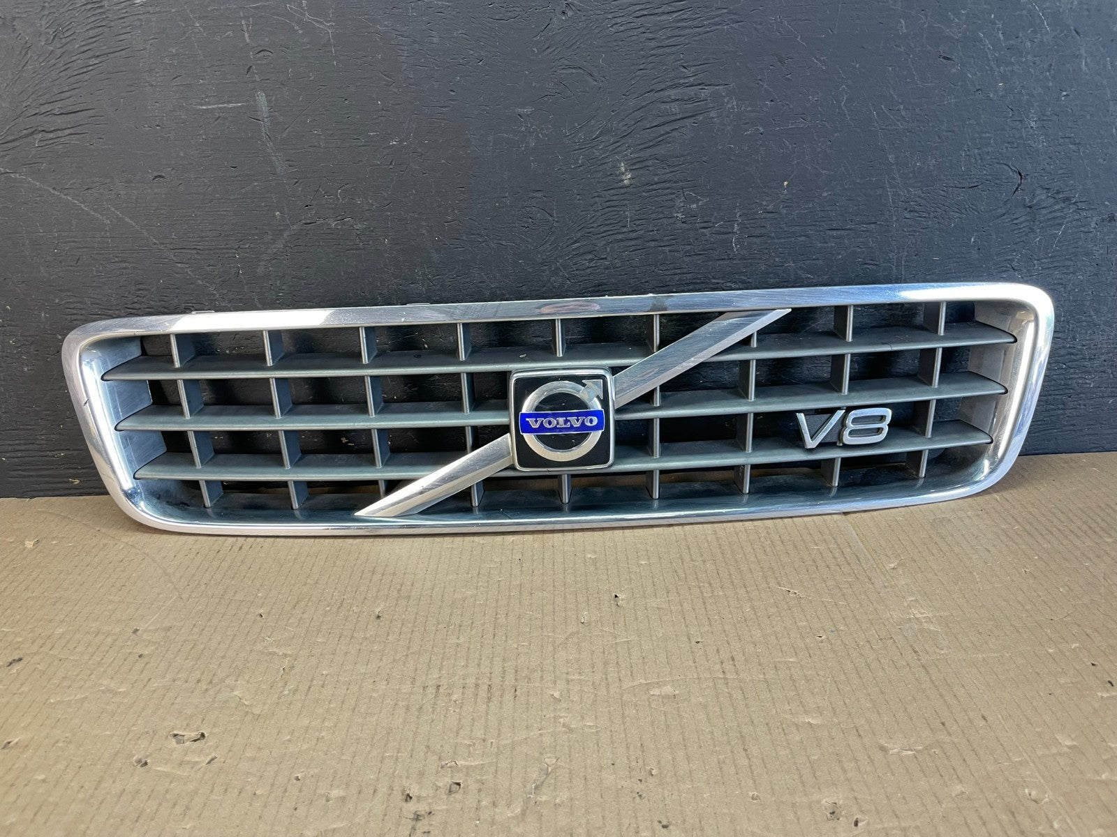 2003 to 2013 Volvo XC90 Front Upper Grill Grille AE3773 DG0