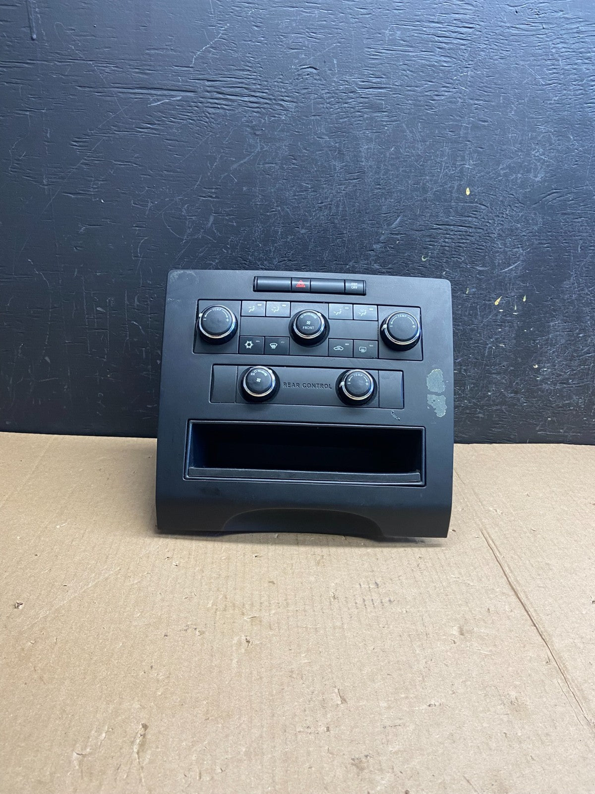 2009 2010 2011 Volkswagen Routan Ac Heater Climate Control AE4457 DG0
