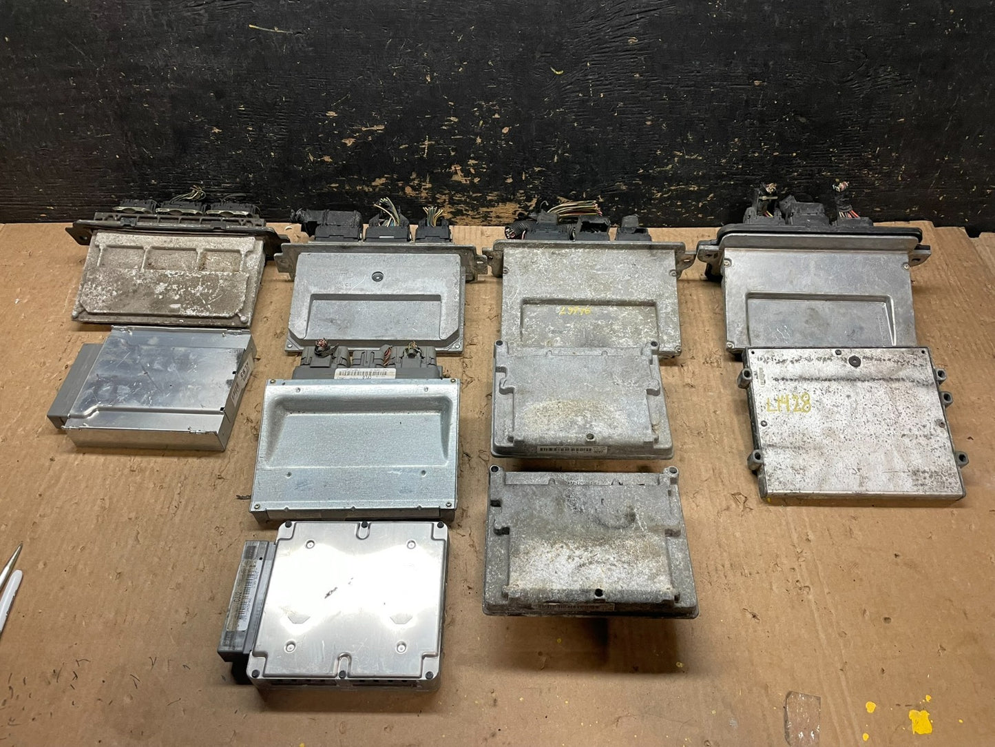 Mix of 10 Ford ECM Engine Computer Module Z5686 PS1