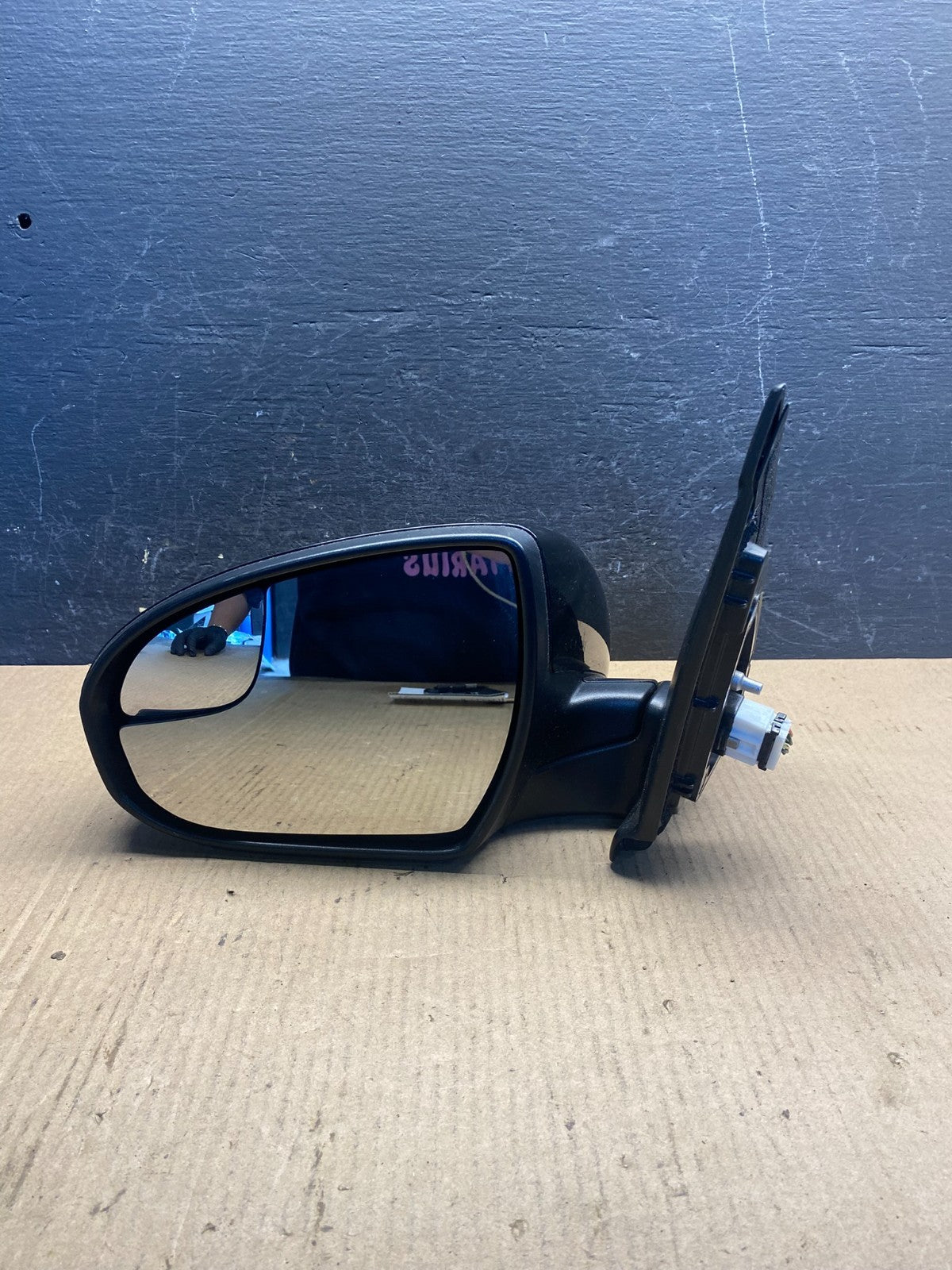 2016 to 2018 Hyundai Tucson Left Driver LH Side Power Door Mirror AE6360 DW8