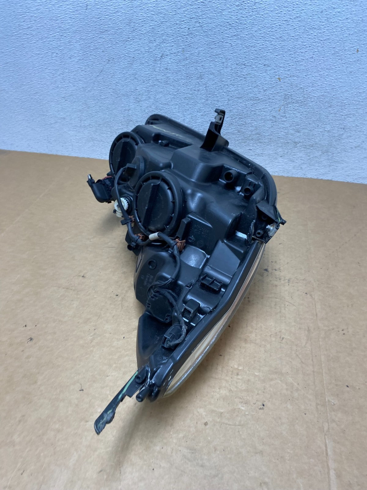 2011 2012 2013 Buick Regal Left Driver LH Side Headlight AE2994 DW10