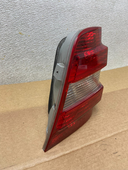 2006-2008 Mercedes ML 350 ML-Class Right Passenger Rh Tail Light OEM AB2571 DW1