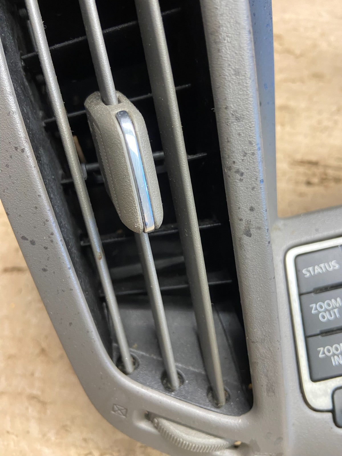 2007 - 2015 Infiniti G35 G37 Radio Player Screen Panel Bezel AG8781 DG3