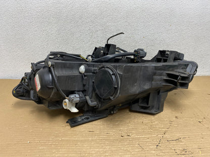 2010 - 2012 Mazda Cx9 Cx-9 Right Passenger RH Headlight Xenon HID AG9056 DW5