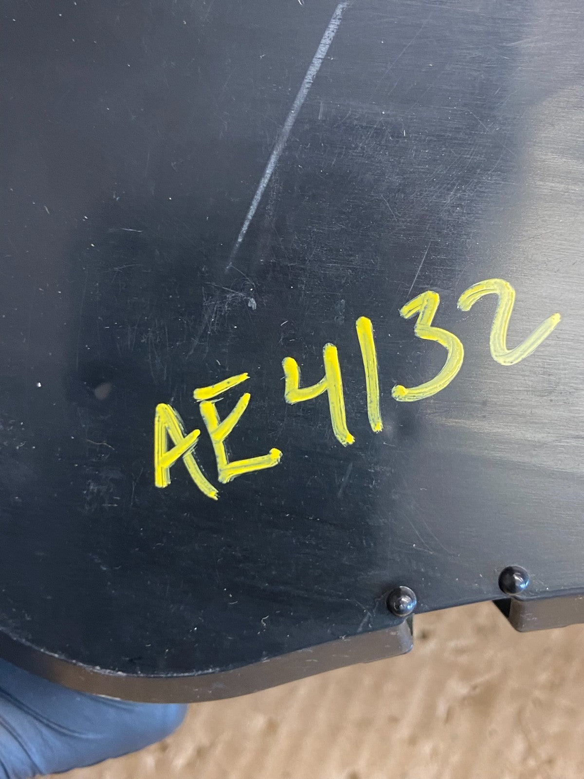 2003 to 2006 GMC Yukon Denali Cluster Gauge Speedometer AE4132 DG6