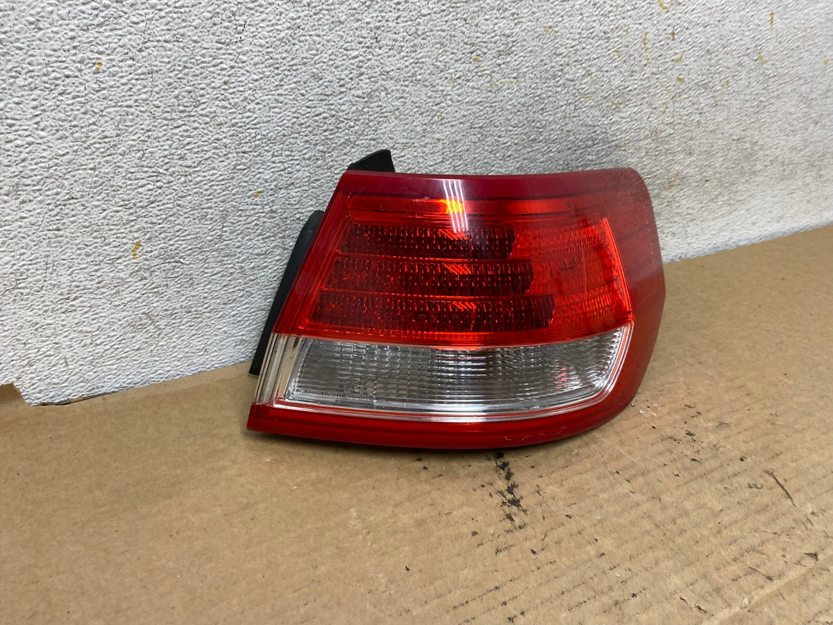 2010 2011 2012 Lincoln MKZ Right Passenger RH Side Tail Light AH7944 LK1
