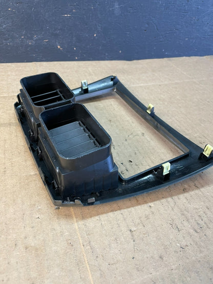 2010 to 2011 Subaru Forester Dash Radio Trim Bezel Center Vent AC5207 DG9