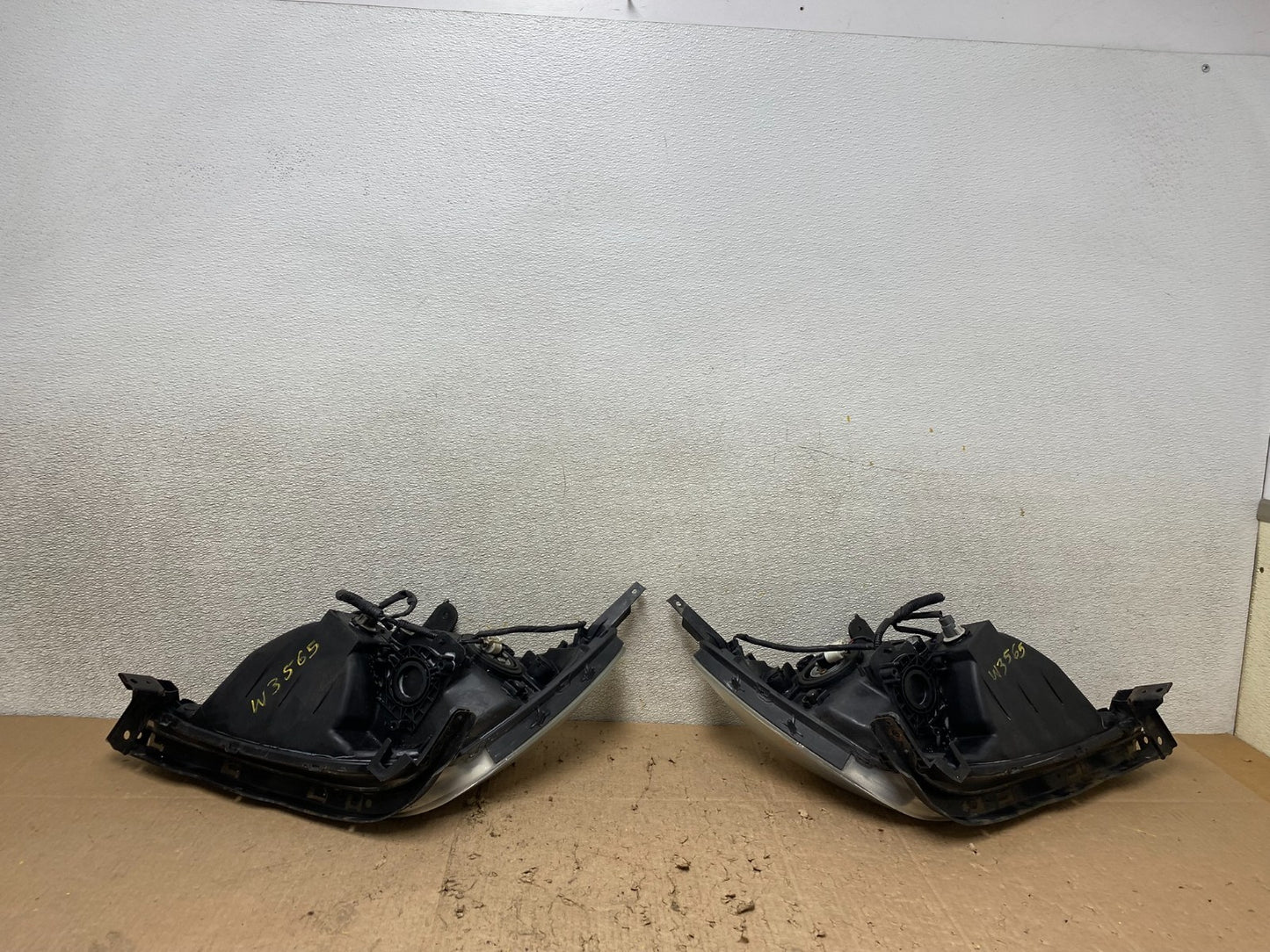 2005 2006 2007 Honda Odyssey Left+Right Set Halogen Headlights W3565 DW11