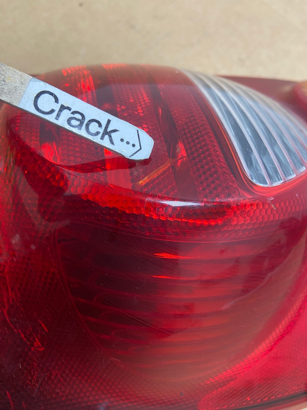 2002 2003 2004 Jeep Liberty Right Passenger Rh Side Tail Light AD5357 LK5