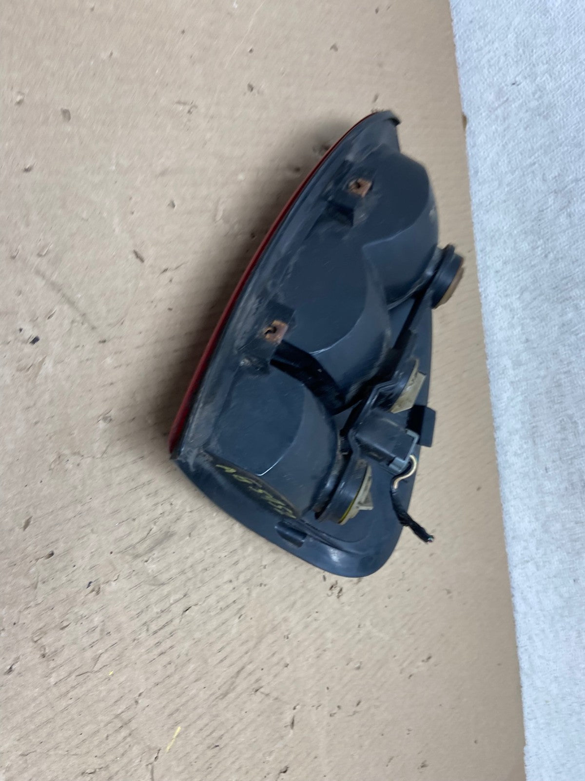 1998 to 2003 Dodge Durango Tail Light Left Driver LH Side AG5952 LK4