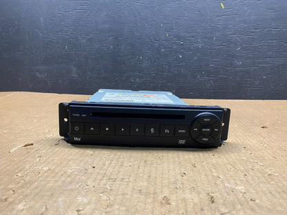 2003-2006 Dodge Chrysler Caravan Town Country DVD Player t8732 DG0