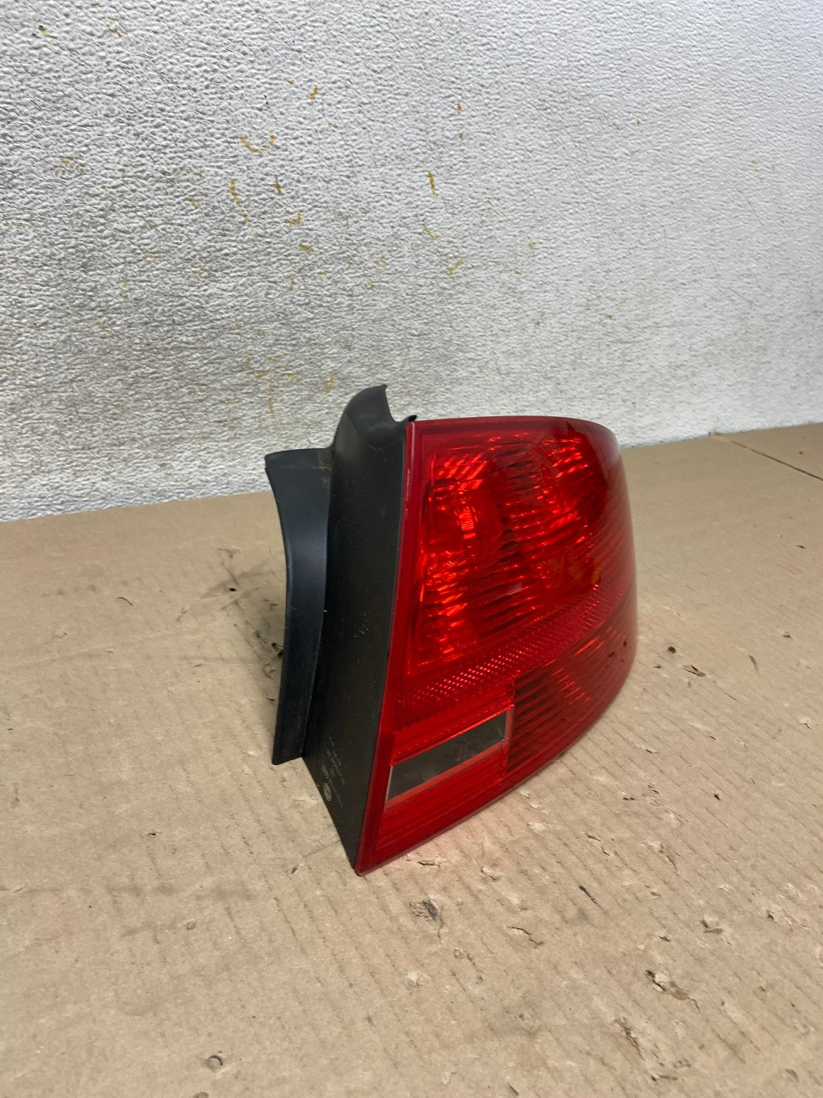 2006 2007 2008 Audi A4 Sedan Right Passenger Rh Side Tail Light AI2247 LK1