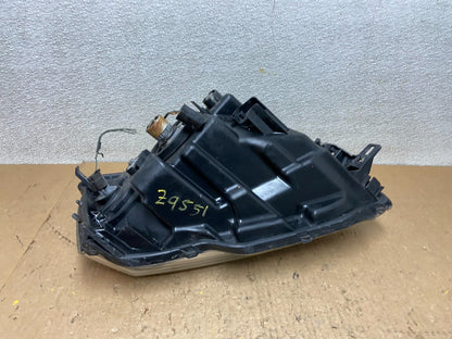 2004 - 2008 Mitsubishi Endeavor Headlight Left Driver Lh Side OEM Z9551 DW8
