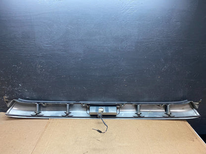 1999 to 2002 Chevrolet Express 3rd Third Brake Light Trim Spoiler G3188 DG16