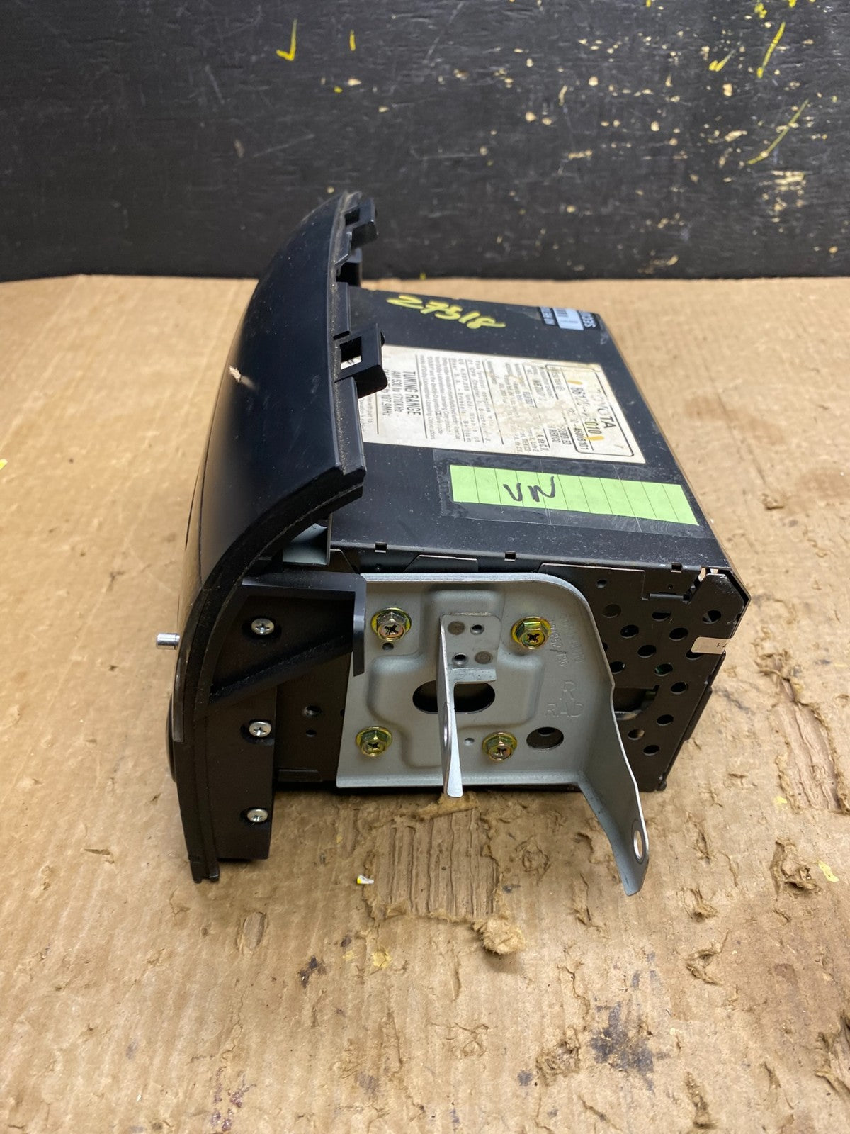 2004 to 2010 Toyota Sienna AM FM CD WMA Mp3 Radio Receiver Z7518 DG4