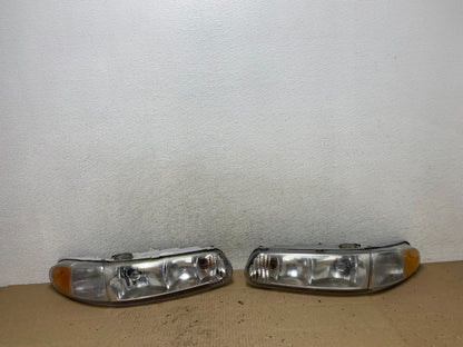 1997-2005 Buick Century Left+Right Side Headlights Halogen AG6531 DW0