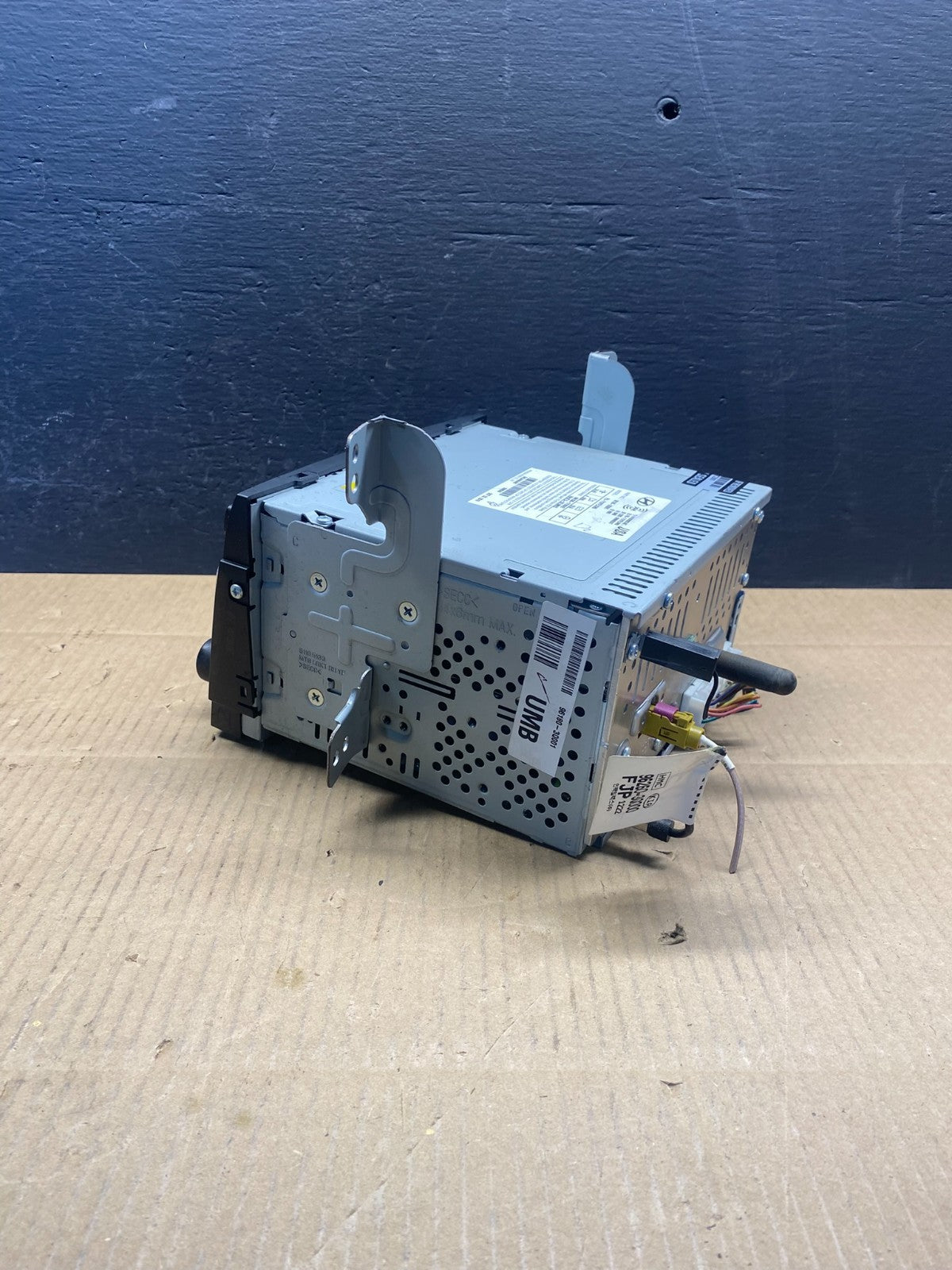 2011 to 2012 Hyundai Sonata Am Fm Cd Player Radio Receiver ad1500 DG1