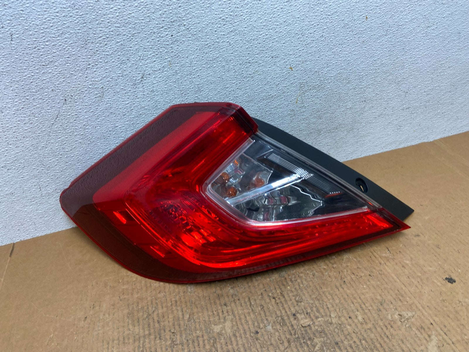 2016 to 2021 Honda Civic Sedan Left Driver LH Side Tail Light ae2733 DG0