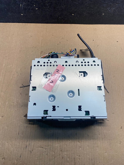 2006-2011 Mitsubishi Endeavor AM/FM/CD/MP3 Radio Head Unit Receiver AE7726 DW4