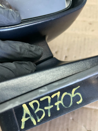 2003 to 2009 Kia Sorento Left Driver LH Door Mirror OEM AB7705 MS10
