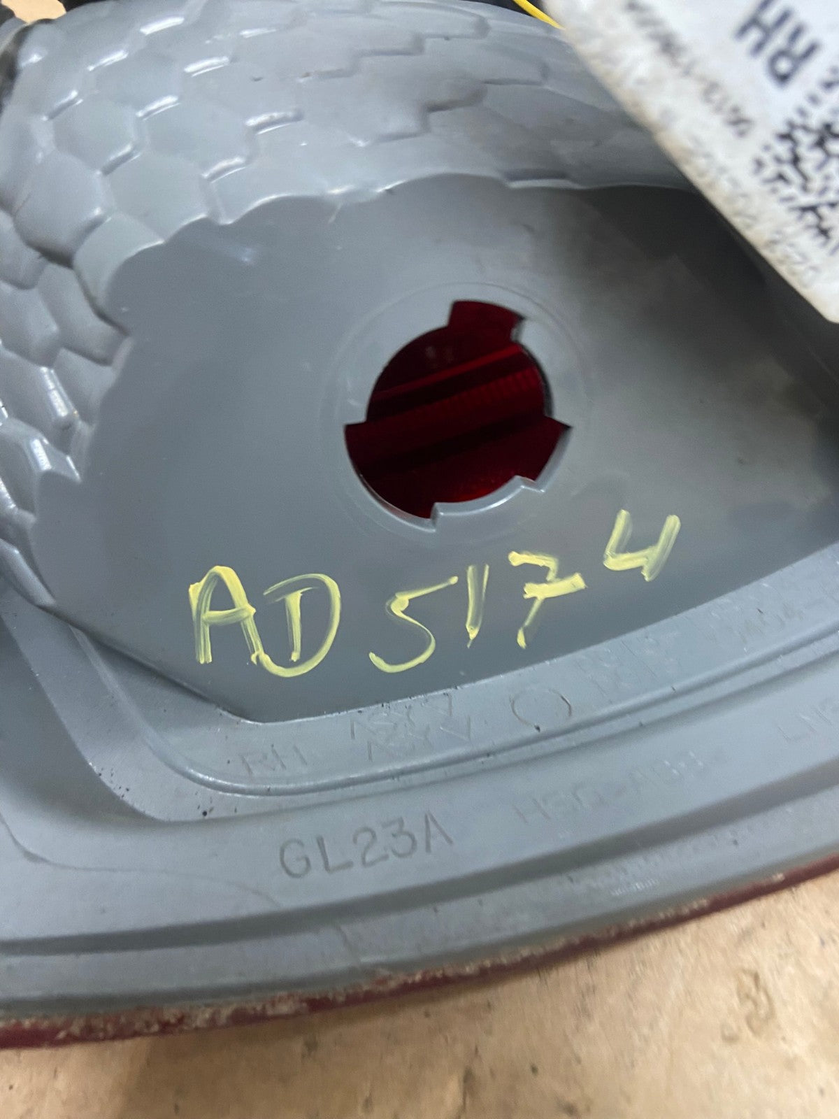 2014 to 2018 Ford Taurus Interceptor Right Passenger RH Tail Light AD5174 LK6