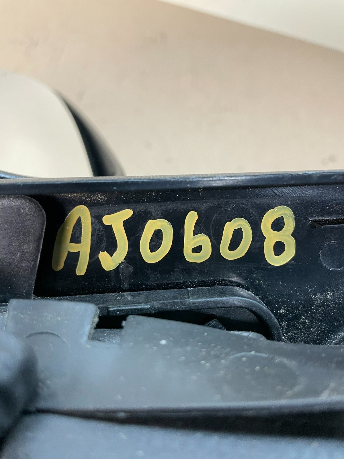 2006 - 2010 Ford Fusion Milan Left Driver Side View Door Mirror AJ0608 DG9