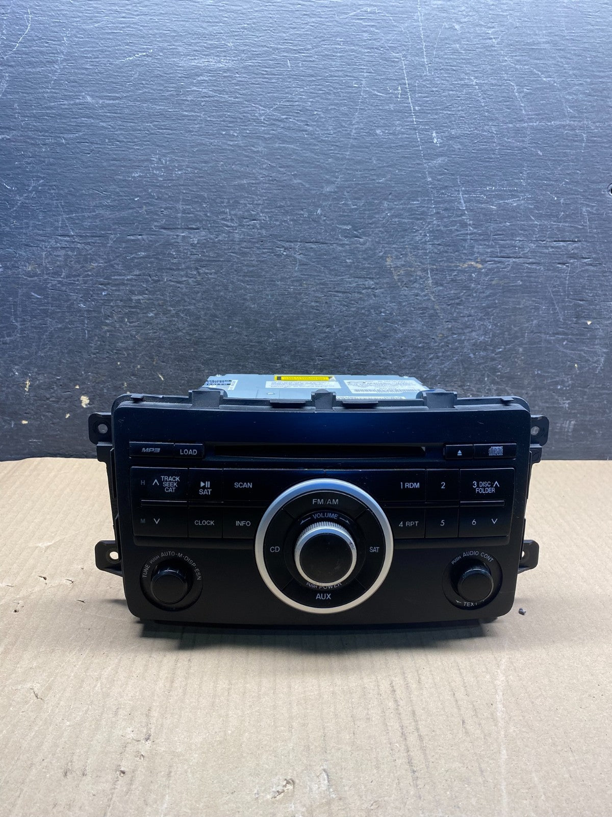 2010 2012 Mazda CX9 CX-9 Radio Stereo CD MP3 Player Screen Display ai7239 DG0