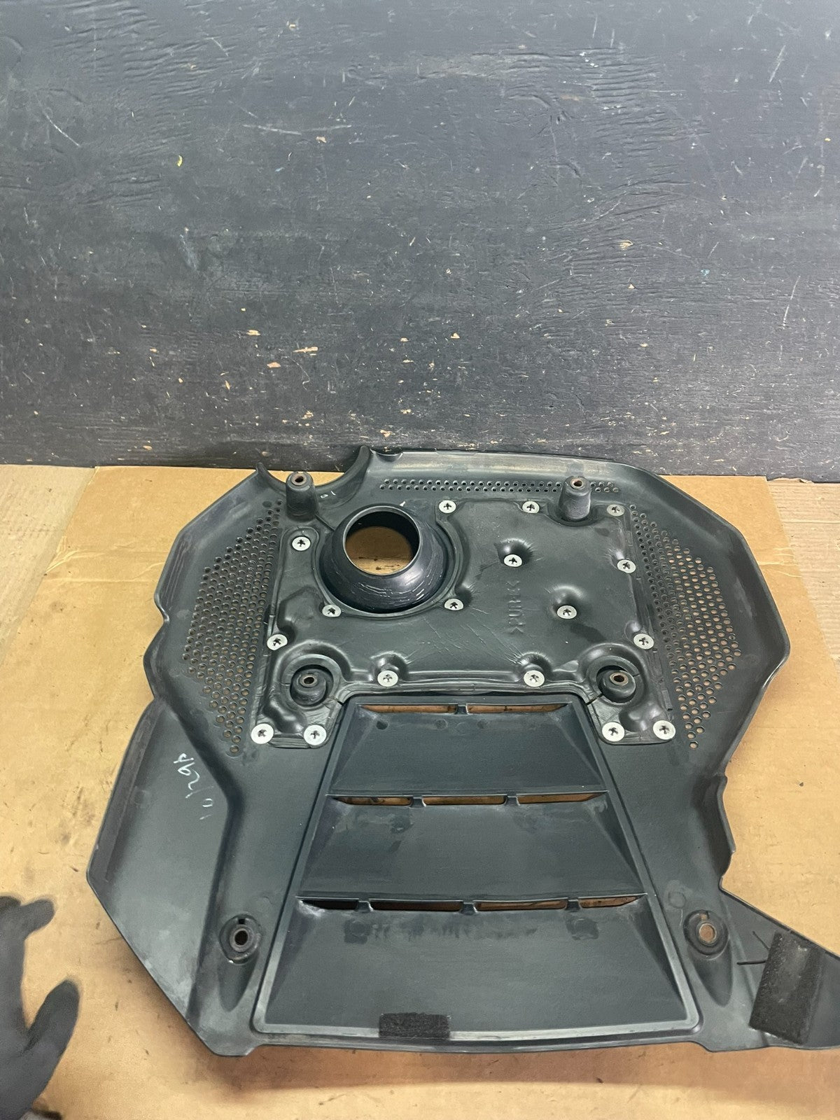 2006 to 2008 Hyundai Sonata V6 Engine Motor Shield Cover OEM q9908 DG4